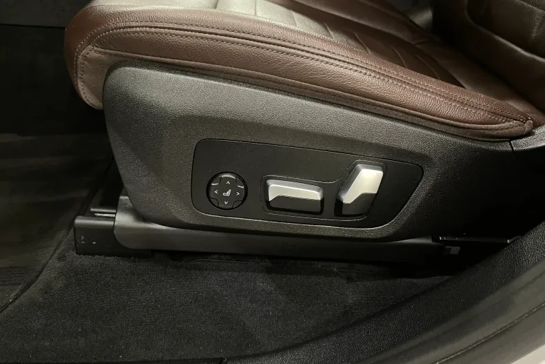 BMW X3 (Seria X) din 2020 cu 104.209 km - oferta BMW182459 - foto 22