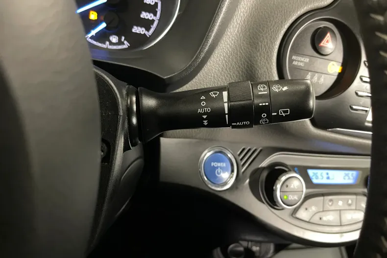 Toyota Yaris din 2020 cu 135.040 km - oferta TOY182461 - foto 17