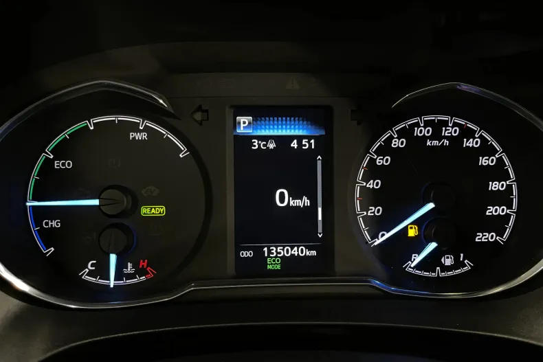 Toyota Yaris din 2020 cu 135.040 km - oferta TOY182461 - foto 22