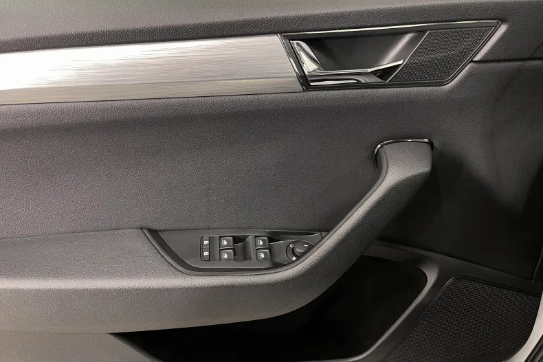 Skoda Superb din 2020 cu 74.686 km - oferta SKO182462 - foto 20