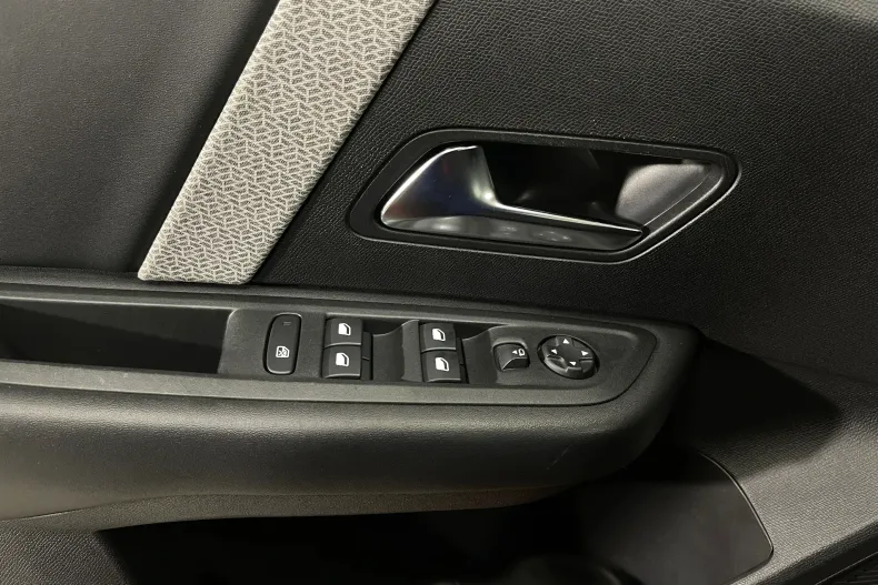 Citroën C4 din 2022 cu 116.310 km - oferta CIT182464 - foto 23