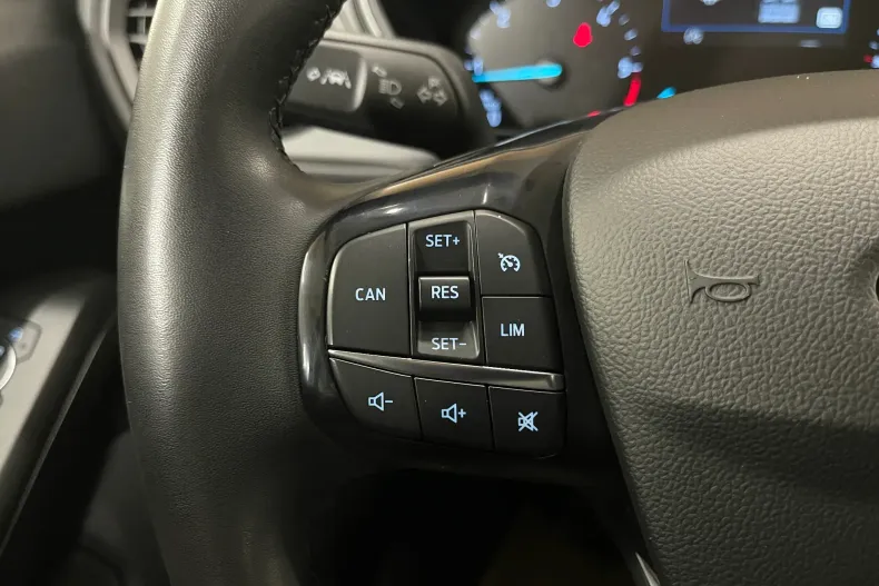 Ford Focus din 2022 cu 82.245 km - oferta FOR182476 - foto 18