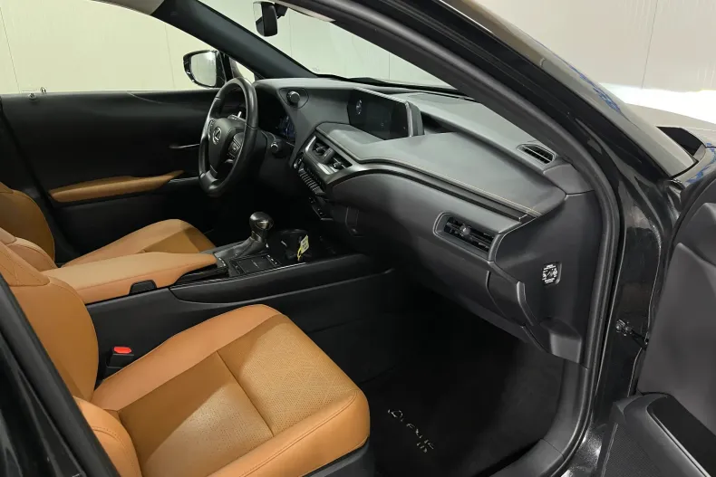 Lexus UX din 2021 cu 77.738 km - oferta LEX182477 - foto 9