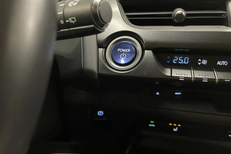 Lexus UX din 2021 cu 77.738 km - oferta LEX182477 - foto 20