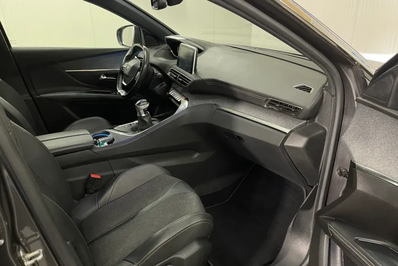 Peugeot 5008 din 2020 cu 130.852 km - oferta PEU182479 - foto 9