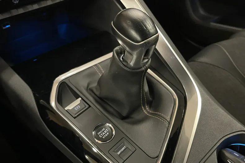 Peugeot 5008 din 2020 cu 130.852 km - oferta PEU182479 - foto 31