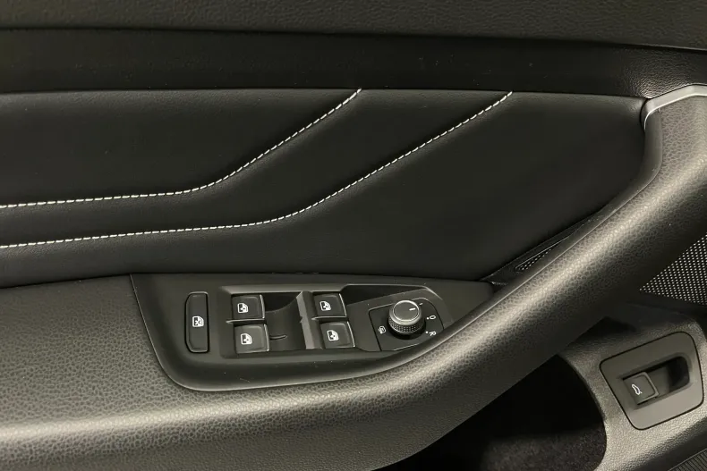 Volkswagen Passat din 2020 cu 123.688 km - oferta VOL182483 - foto 21