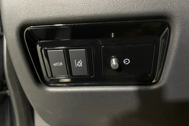 Jaguar XF din 2020 cu 99.673 km - oferta JAG182484 - foto 22