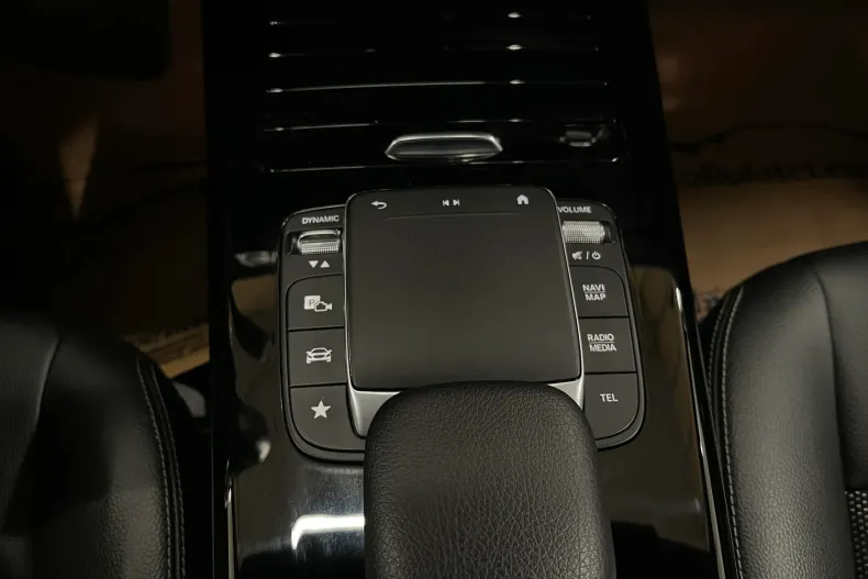 Mercedes-Benz CLA (Clasa CLA) din 2020 cu 100.610 km - oferta MER182485 - foto 27