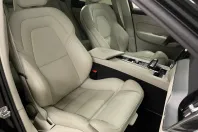 Volvo XC60 din 2020 cu 91.112 km - oferta VOL182487 - foto 11