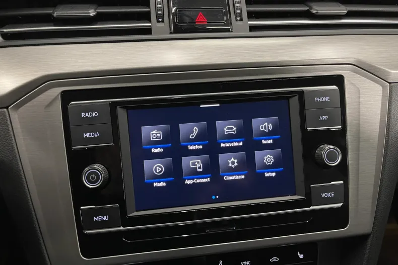 Volkswagen Passat din 2021 cu 118.632 km - oferta VOL182488 - foto 18