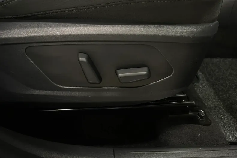 Hyundai TUCSON din 2021 cu 99.974 km - oferta HYU182491 - foto 22