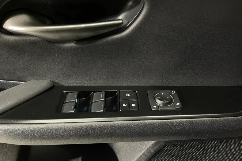 Lexus UX din 2021 cu 95.429 km - oferta LEX182494 - foto 17