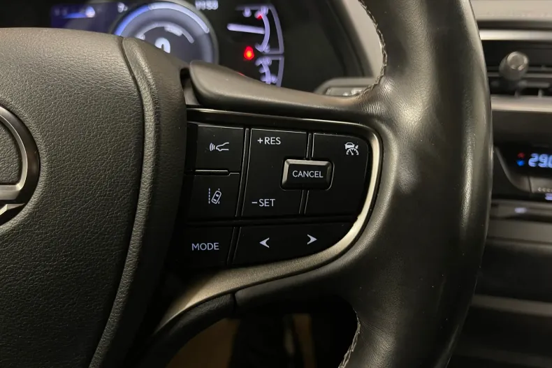 Lexus UX din 2021 cu 95.429 km - oferta LEX182494 - foto 18