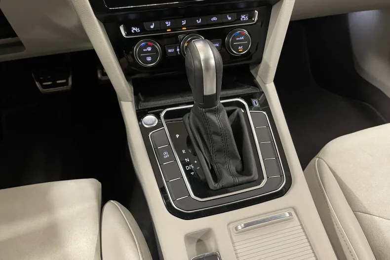 Volkswagen Arteon din 2020 cu 144.263 km - oferta VOL182500 - foto 24