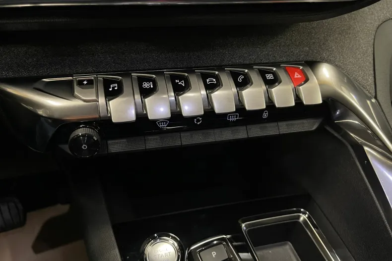 Peugeot 3008 din 2021 cu 96.803 km - oferta PEU182504 - foto 25