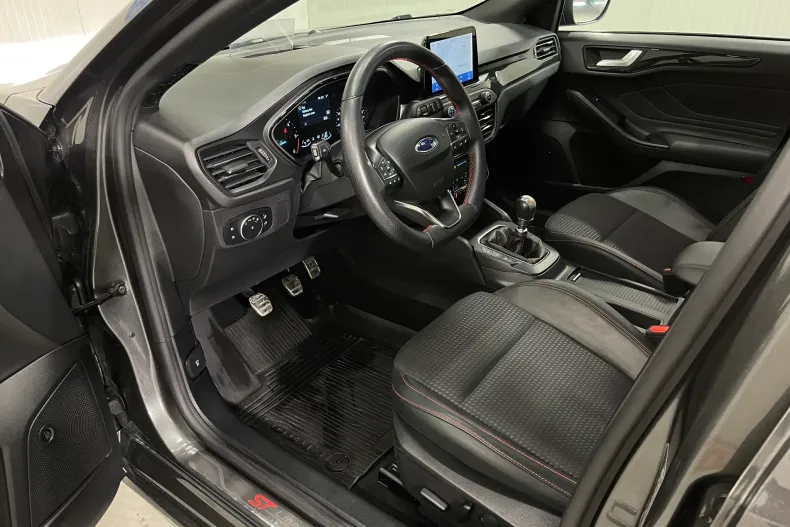 Ford Focus din 2021 cu 131.080 km - oferta FOR182507 - foto 5