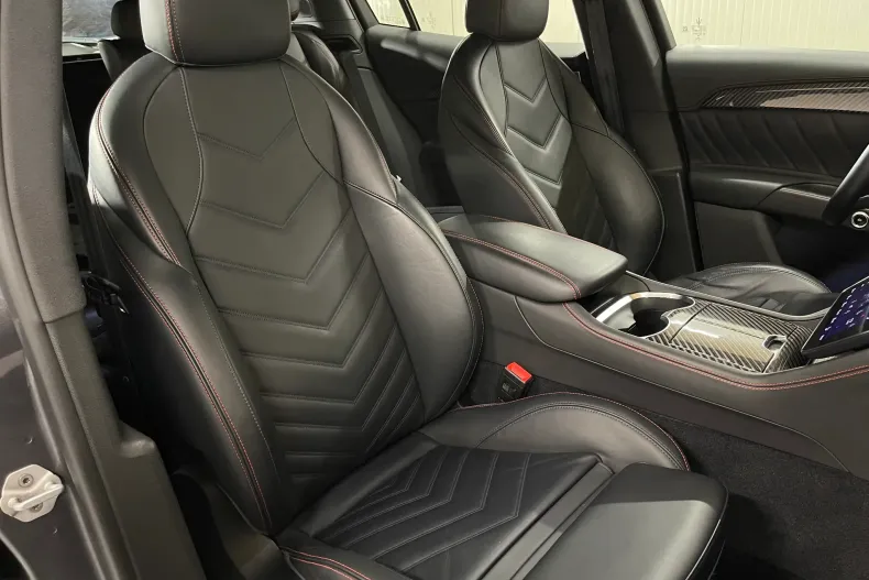 Maserati Grecale din 2023 cu 70.406 km - oferta MAS182510 - foto 10