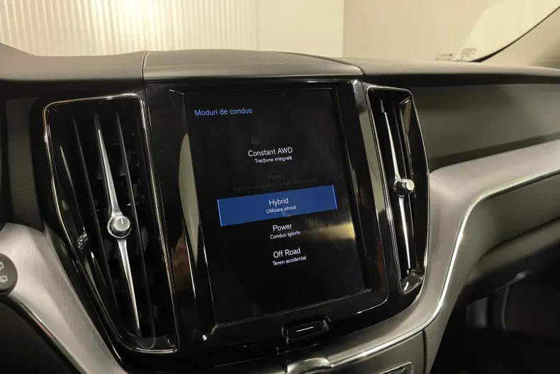 Volvo XC60 din 2021 cu 139.012 km - oferta VOL182512 - foto 16