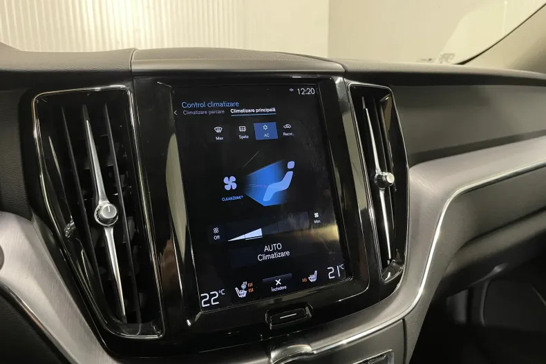 Volvo XC60 din 2021 cu 139.012 km - oferta VOL182512 - foto 17