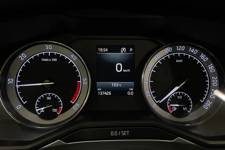 Skoda Superb din 2020 cu 137.426 km - oferta SKO182520 - foto 27