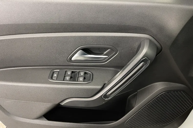 Dacia Duster din 2020 cu 101.646 km - oferta DAC182523 - foto 20