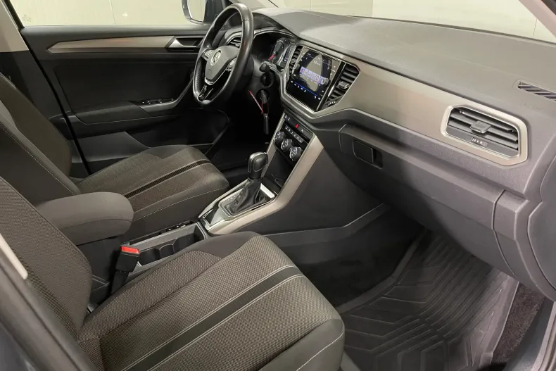 Volkswagen T-Roc din 2021 cu 90.361 km - oferta VOL182527 - foto 10