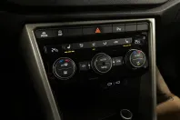 Volkswagen T-Roc din 2021 cu 90.361 km - oferta VOL182527 - foto 21