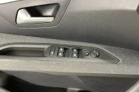 Peugeot 3008 din 2020 cu 147.272 km - oferta PEU182529 - foto 20