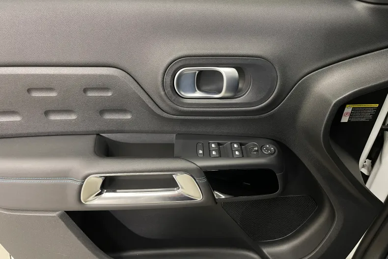 Citroën C5 Aircross din 2023 cu 89.936 km - oferta CIT182536 - foto 24