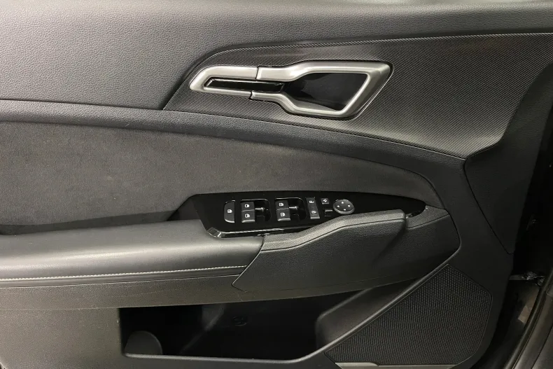 Kia Sportage din 2022 cu 100.338 km - oferta KIA182537 - foto 31