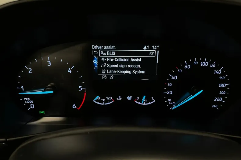 Ford Focus din 2021 cu 118.484 km - oferta FOR182543 - foto 19