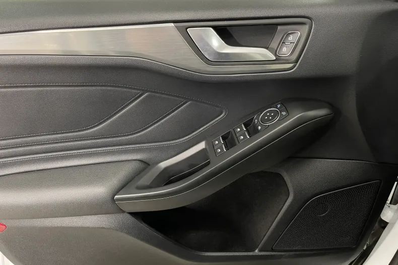 Ford Focus din 2021 cu 118.484 km - oferta FOR182543 - foto 23