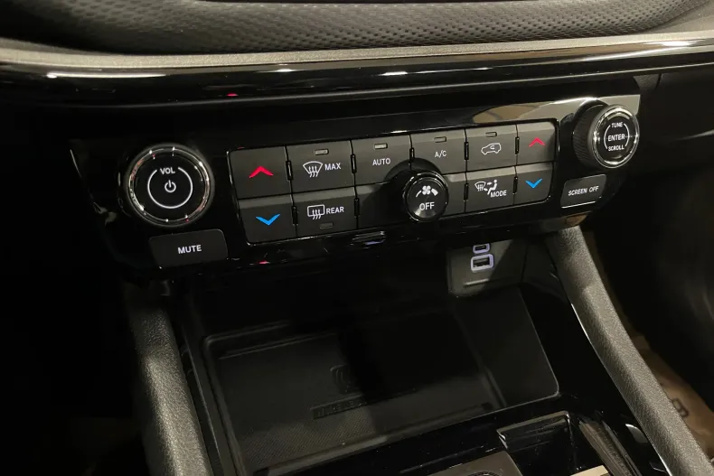 Jeep Compass din 2022 cu 123.261 km - oferta JEE182553 - foto 18