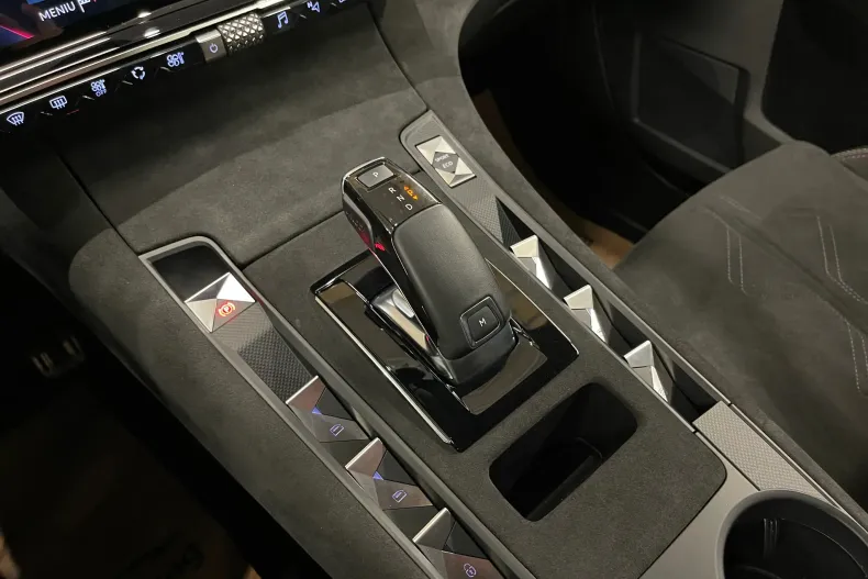 DS Automobiles DS 7 Crossback din 2021 cu 54.154 km - oferta DSA182560 - foto 27