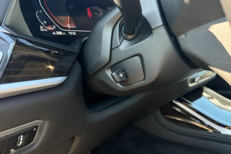 BMW X7 (Seria X) din 2021 cu 99.297 km - oferta BMW182564 - foto 30