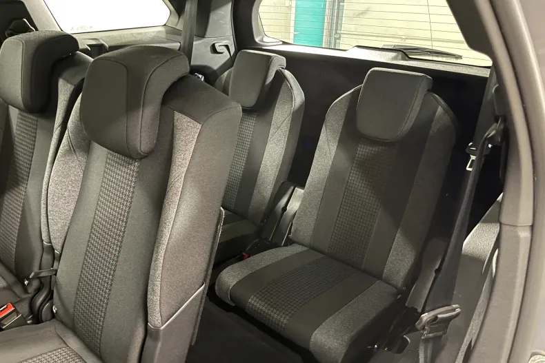 Peugeot 5008 din 2021 cu 157.945 km - oferta PEU182566 - foto 11