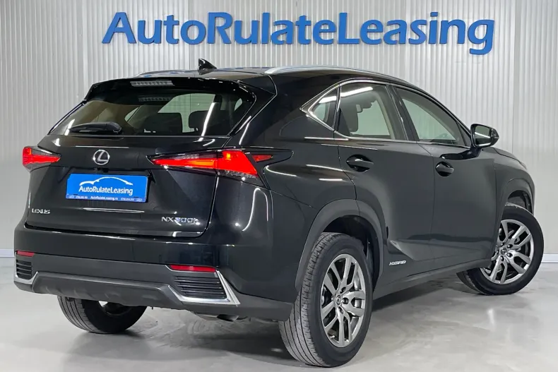 Lexus Seria NX din 2020 cu 37.966 km - oferta LEX182571 - foto 3
