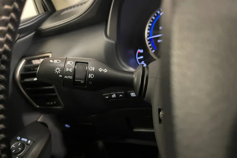 Lexus Seria NX din 2020 cu 37.966 km - oferta LEX182571 - foto 22