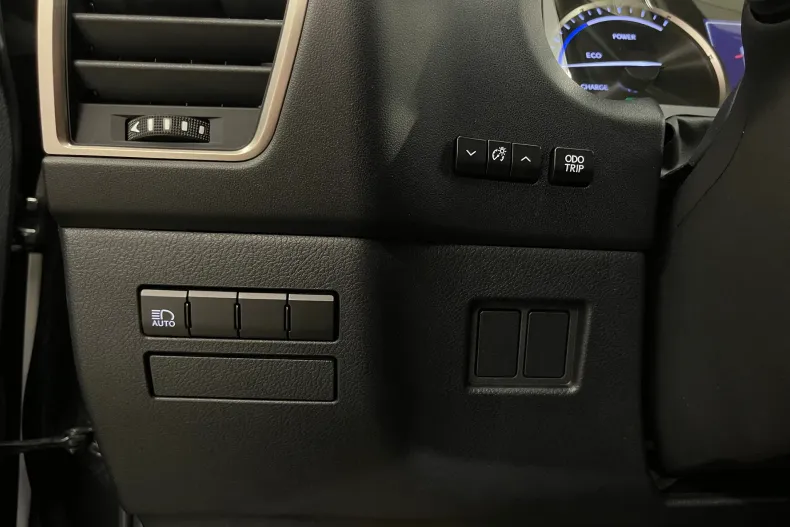 Lexus Seria NX din 2020 cu 37.966 km - oferta LEX182571 - foto 25