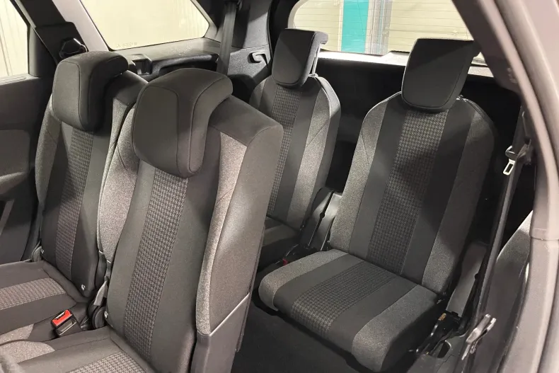 Peugeot 5008 din 2020 cu 80.068 km - oferta PEU182572 - foto 12