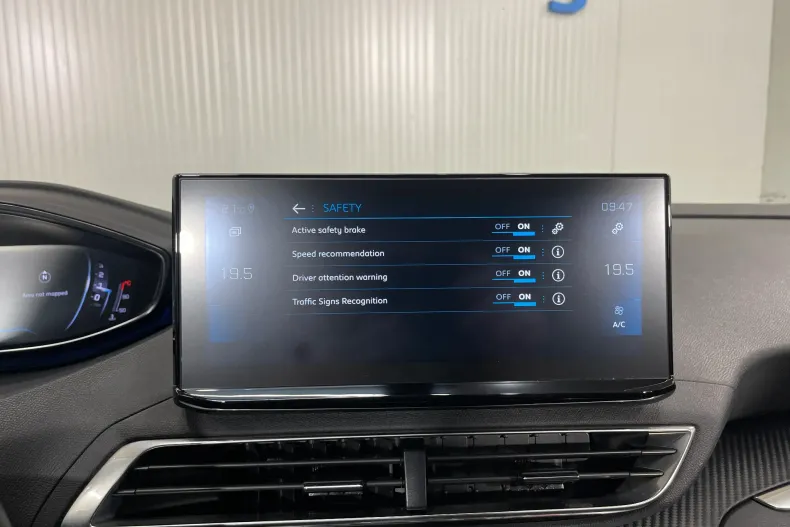 Peugeot 5008 din 2021 cu 136.162 km - oferta PEU182575 - foto 23