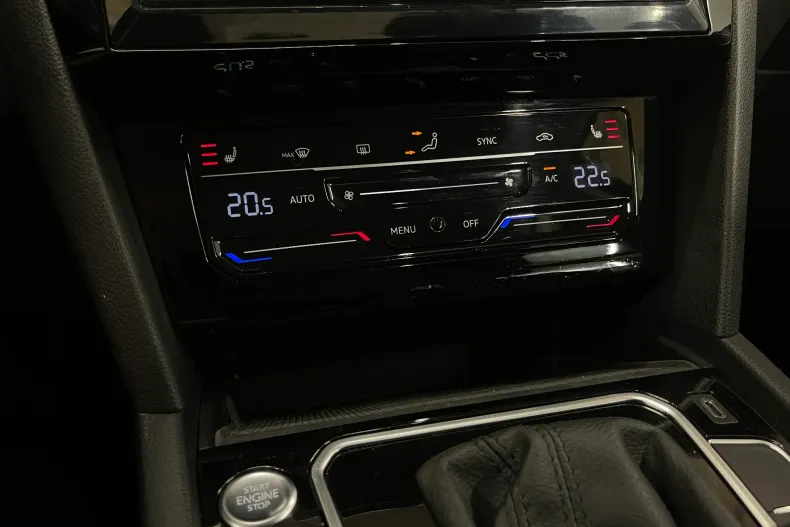 Volkswagen Passat din 2021 cu 108.362 km - oferta VOL182576 - foto 19