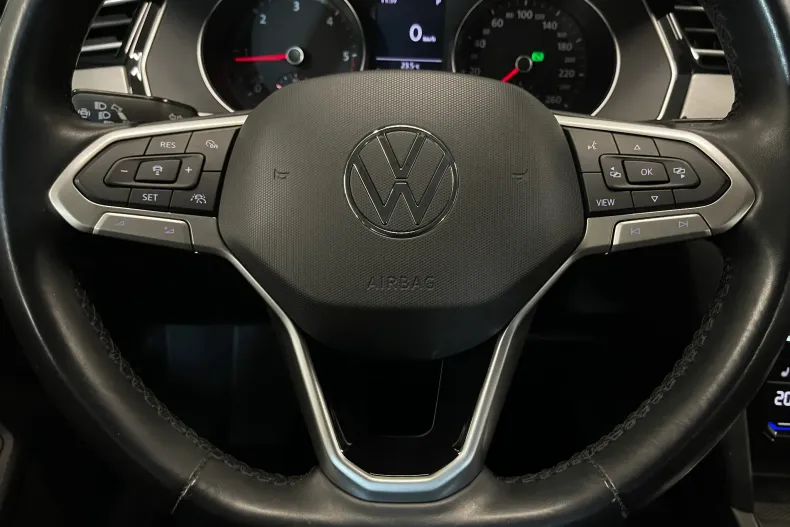 Volkswagen Passat din 2021 cu 108.362 km - oferta VOL182576 - foto 21