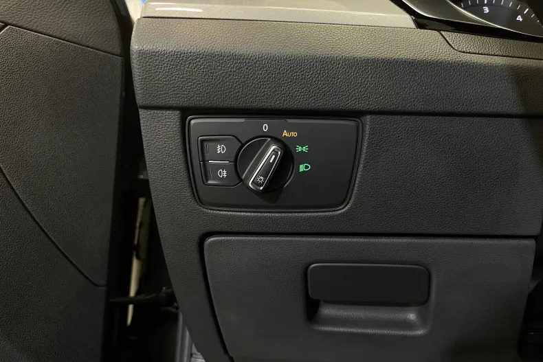 Volkswagen Passat din 2021 cu 108.362 km - oferta VOL182576 - foto 25