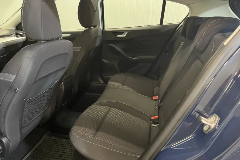 Ford Focus din 2020 cu 95.896 km - oferta FOR182579 - foto 11