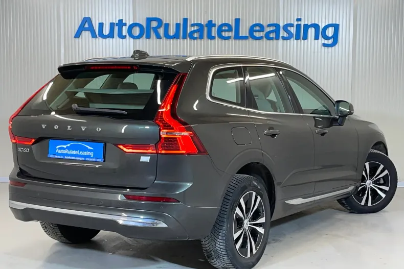 Volvo XC60 din 2021 cu 97.395 km - oferta VOL182580 - foto 3
