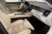 Volvo XC60 din 2021 cu 97.395 km - oferta VOL182580 - foto 11