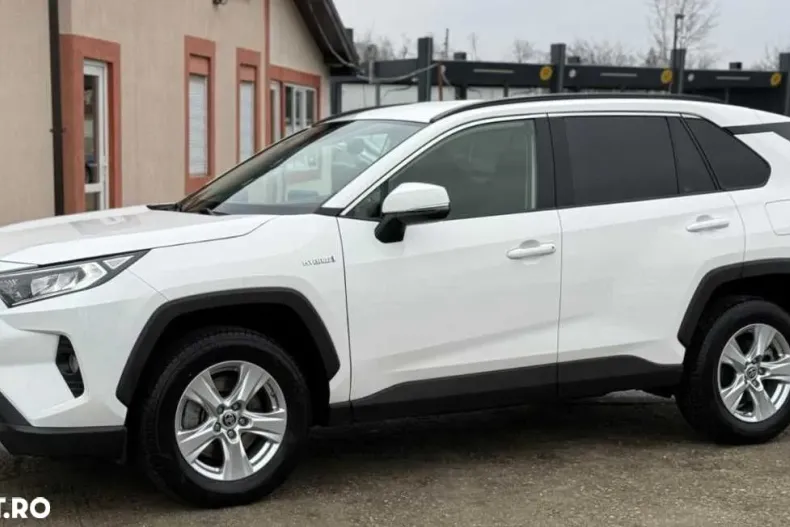 Toyota RAV4 din 2021 cu 145.000 km - oferta TOY182583 - foto 3