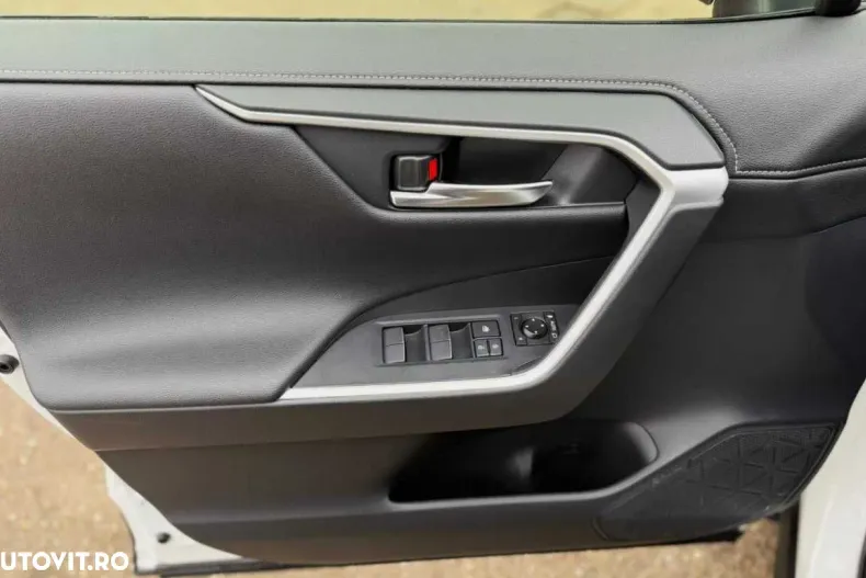 Toyota RAV4 din 2021 cu 145.000 km - oferta TOY182583 - foto 13